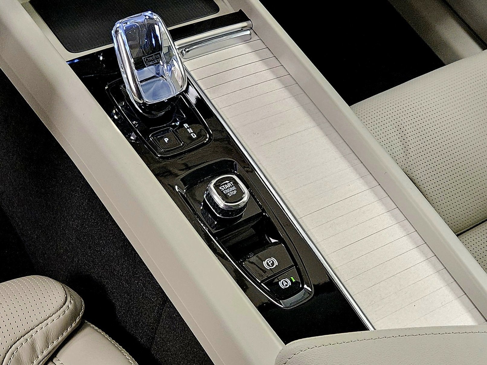 2026 Volvo XC60 Plug-In Hybrid Ultra