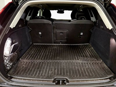 2025 Volvo XC60 Plug-In Hybrid Ultra