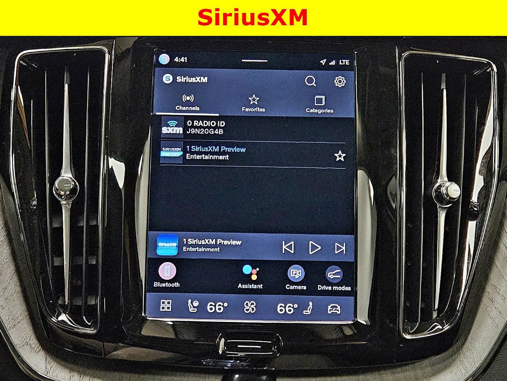 2025 Volvo XC60 Plug-In Hybrid Ultra