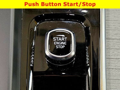 2025 Volvo XC60 Plug-In Hybrid Ultra