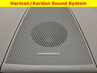 2025 Volvo XC60 Plug-In Hybrid Ultra