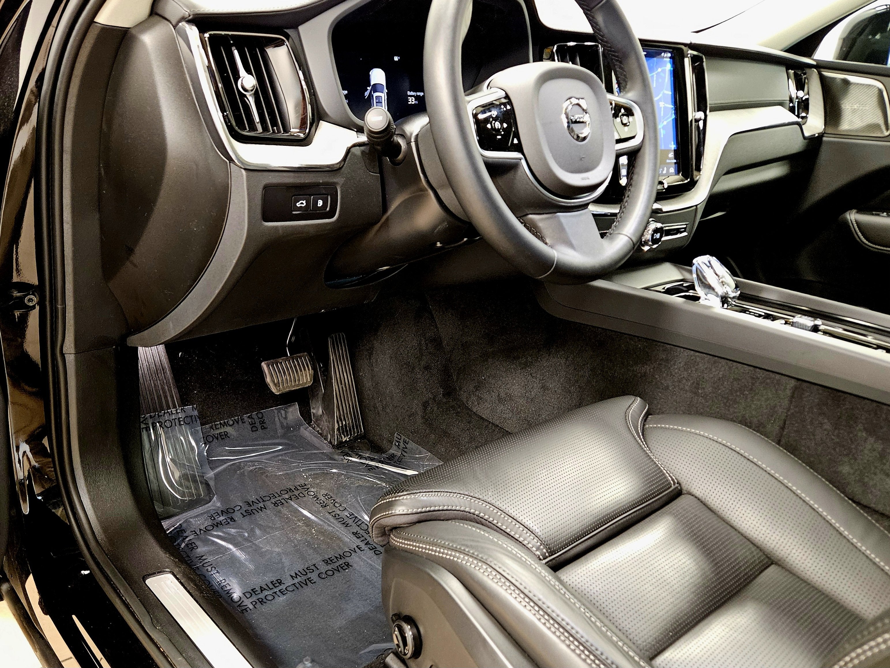 2025 Volvo XC60 Plug-In Hybrid Ultra