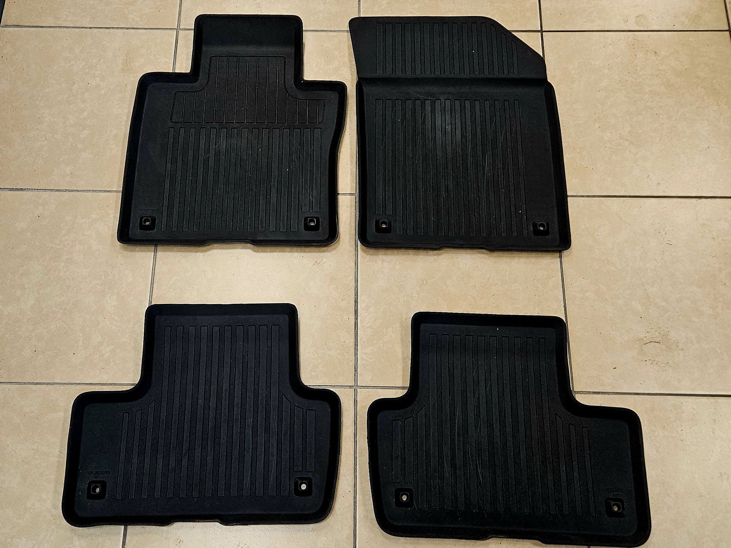 2025 Volvo XC60 Plug-In Hybrid Ultra