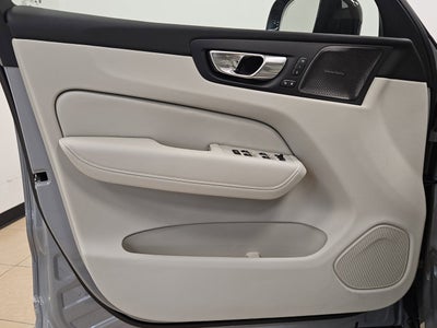 2026 Volvo XC60 Plug-In Hybrid Ultra