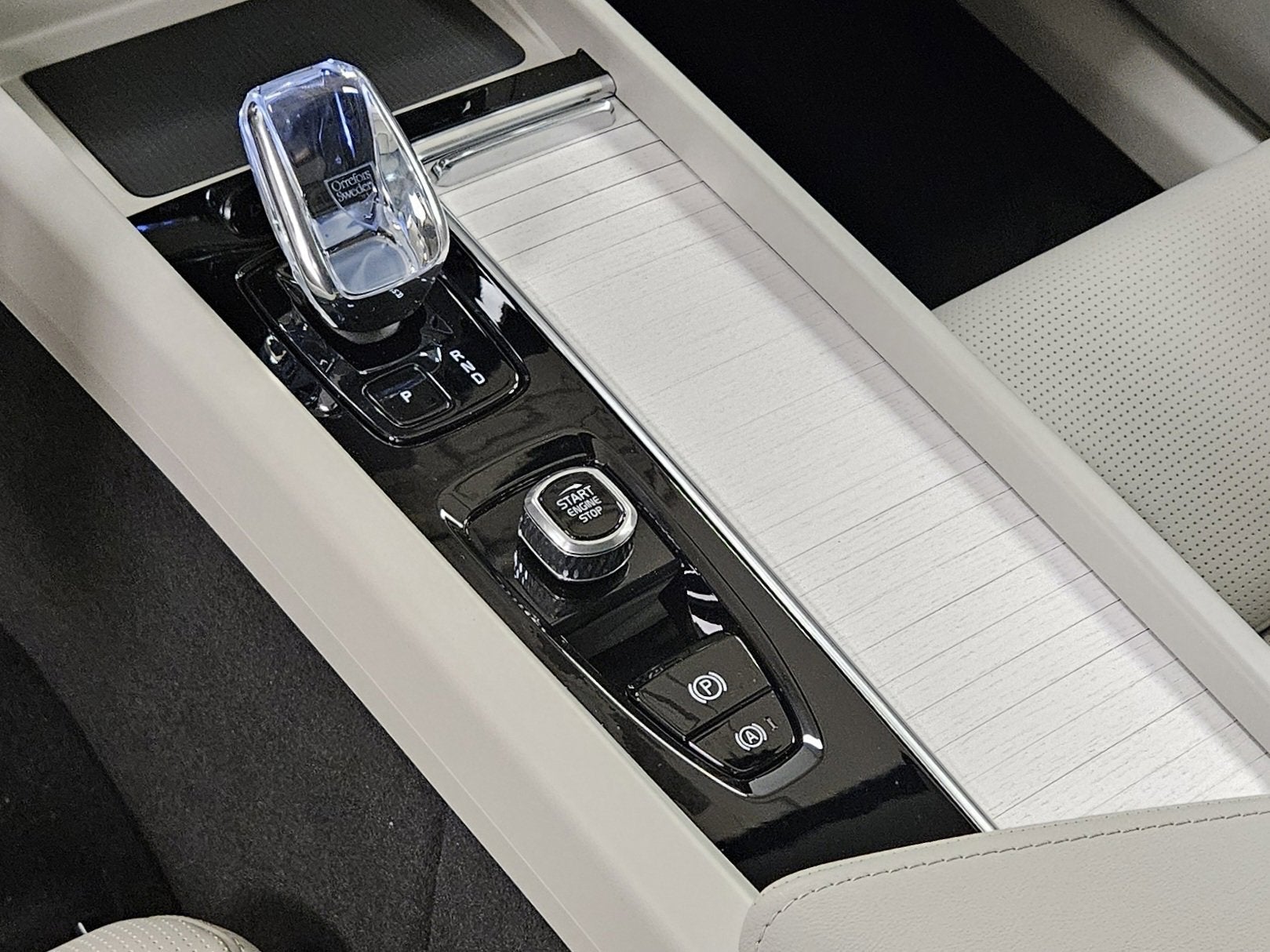 2026 Volvo XC60 Plug-In Hybrid Ultra