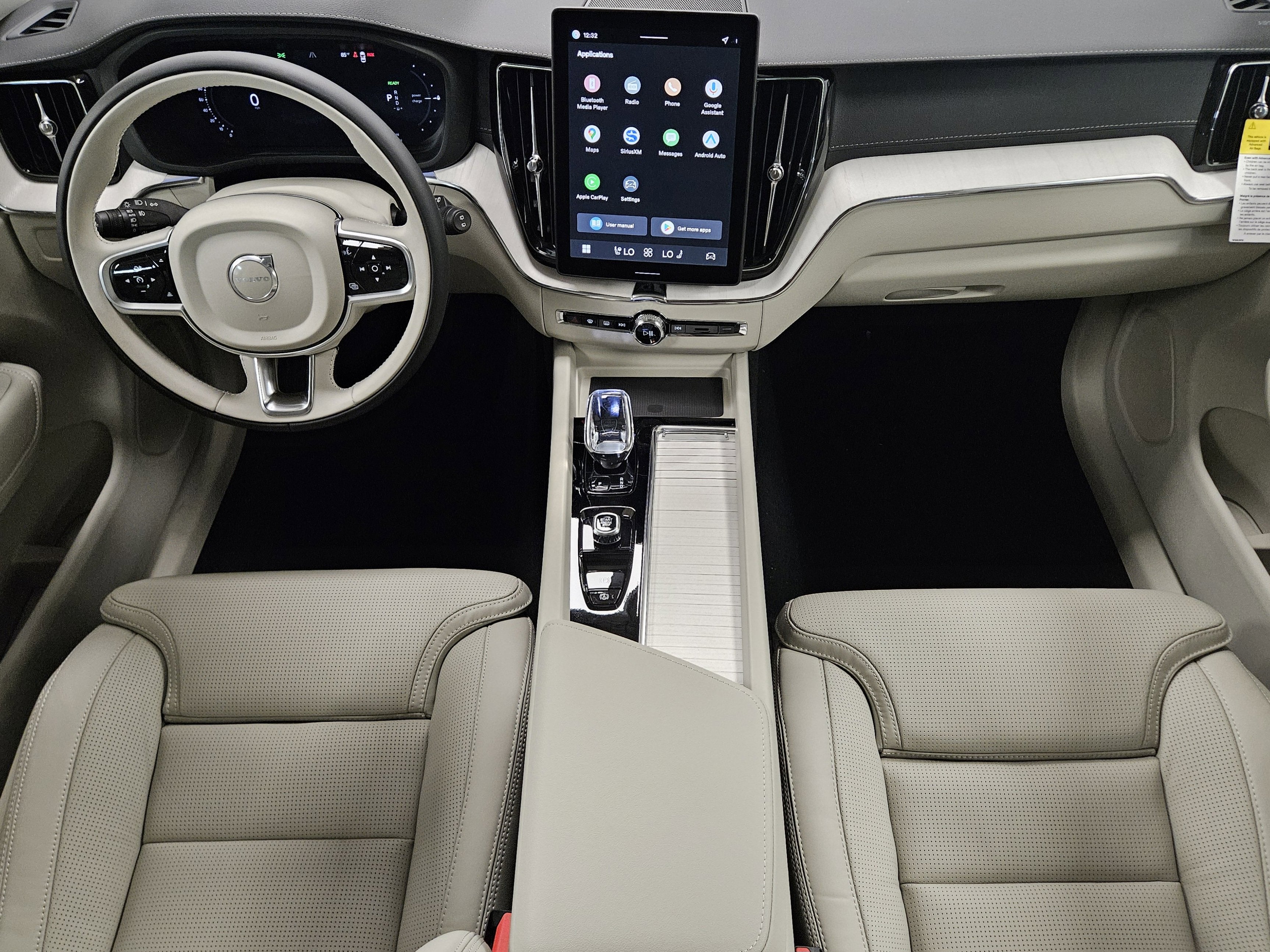 2026 Volvo XC60 Plug-In Hybrid Ultra