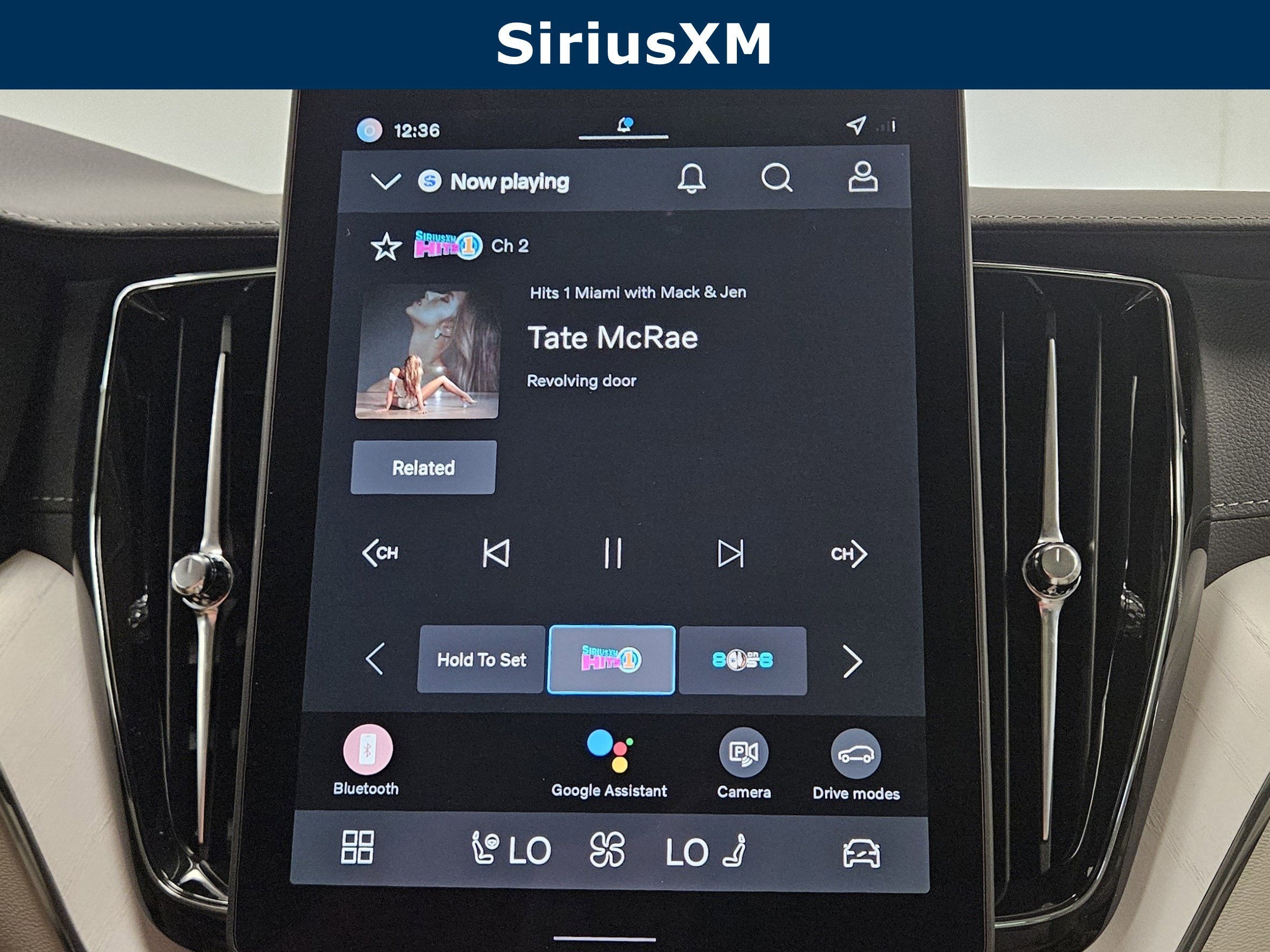 2026 Volvo XC60 Plug-In Hybrid Ultra