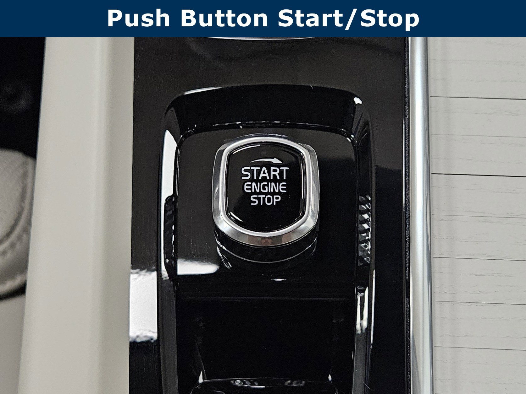 2026 Volvo XC60 Plug-In Hybrid Ultra