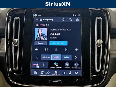 2026 Volvo XC40 Plus