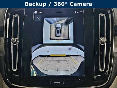 2026 Volvo XC40 Plus