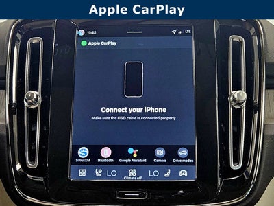 2026 Volvo XC40 Plus