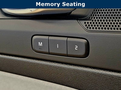 2026 Volvo XC40 Plus