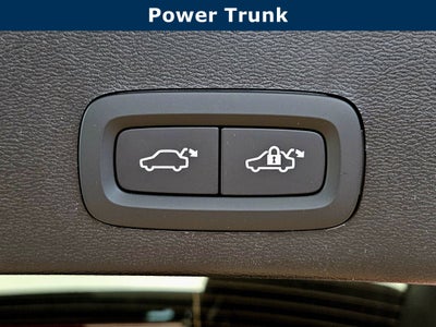 2026 Volvo XC40 Plus