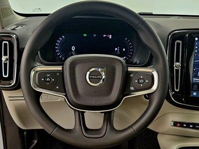 2026 Volvo XC40 Plus