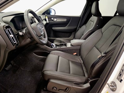 2026 Volvo XC40 Plus