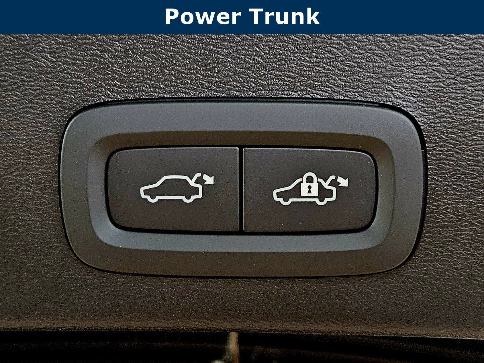 2026 Volvo XC40 Plus