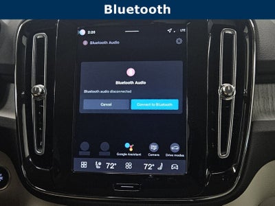 2026 Volvo XC40 Plus