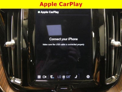 2023 Volvo XC60 Ultimate Dark Theme