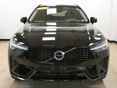2023 Volvo XC60 Ultimate Dark Theme