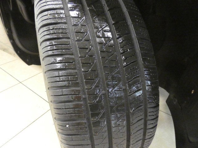 2023 Volvo XC60 Ultimate Dark Theme