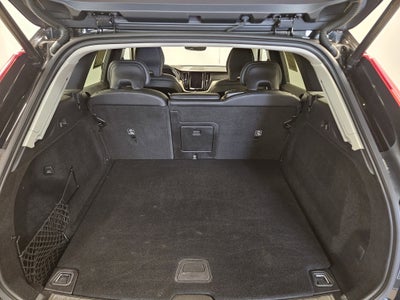 2022 Volvo XC60 Inscription