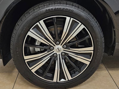 2022 Volvo XC60 Inscription