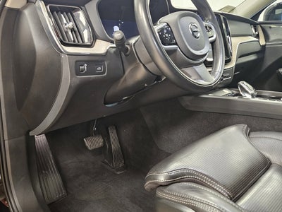 2022 Volvo XC60 Inscription