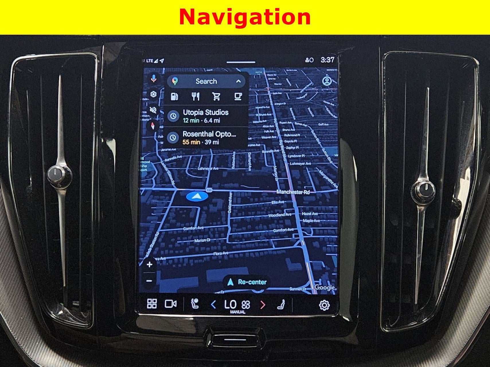 2022 Volvo XC60 R-Design