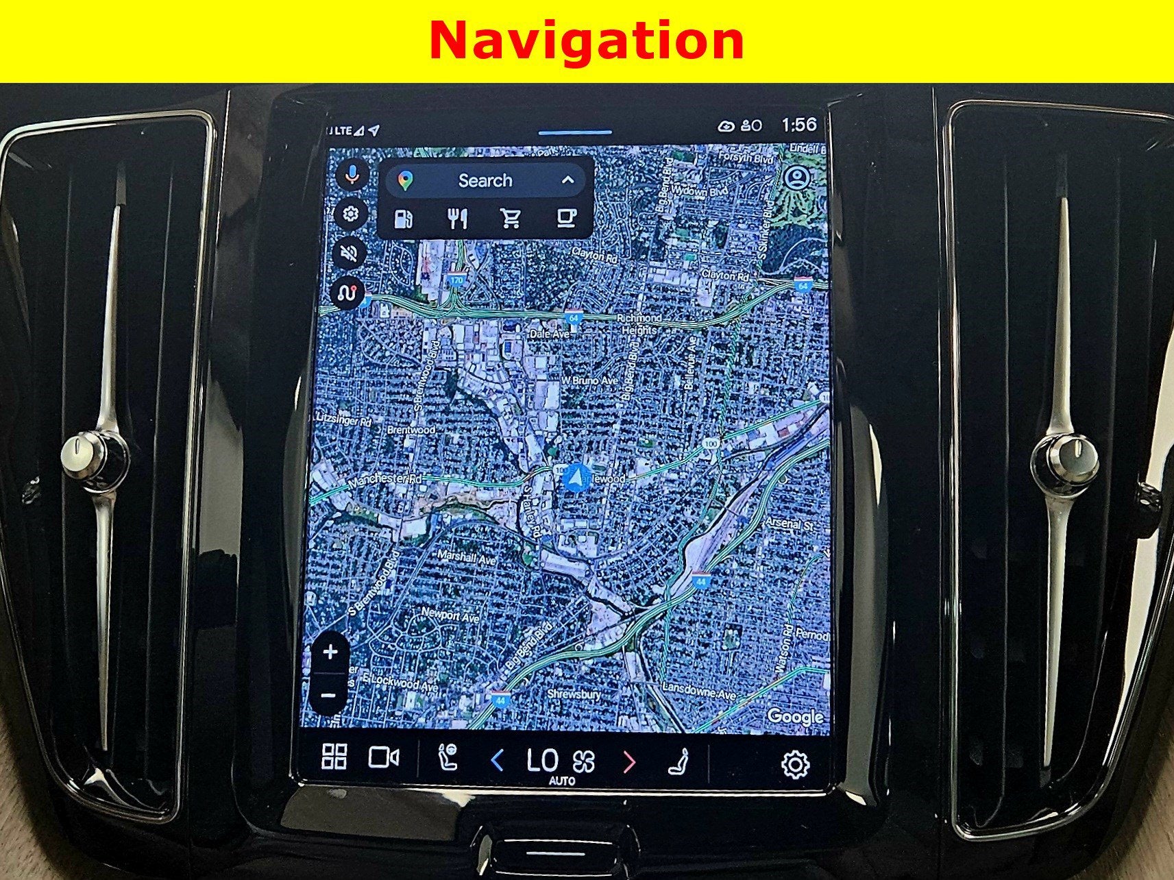 2023 Volvo XC60 Plus Bright Theme