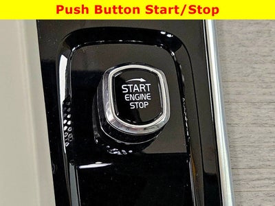 2023 Volvo XC60 Plus Bright Theme