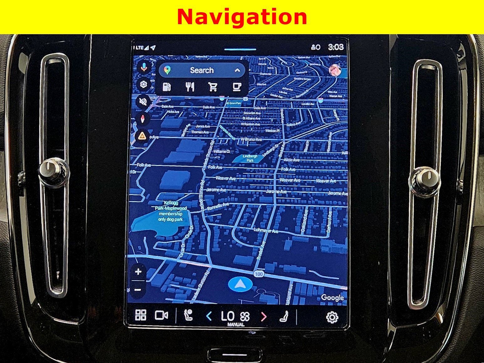 2023 Volvo XC40 Ultimate Bright Theme