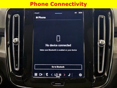2023 Volvo XC40 Ultimate Bright Theme
