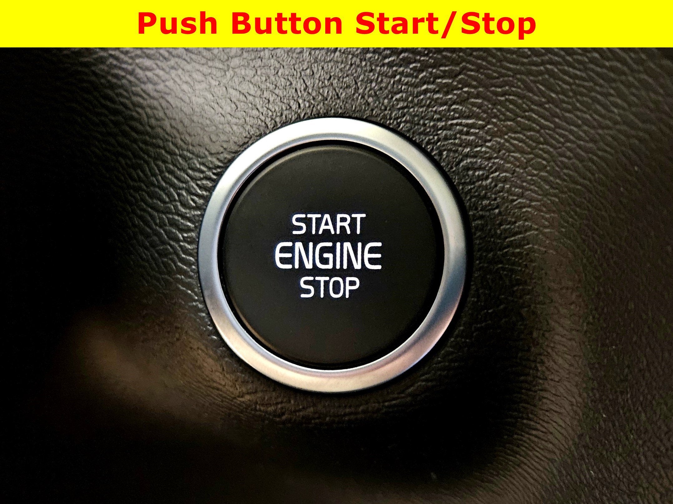 2023 Volvo XC40 Ultimate Bright Theme