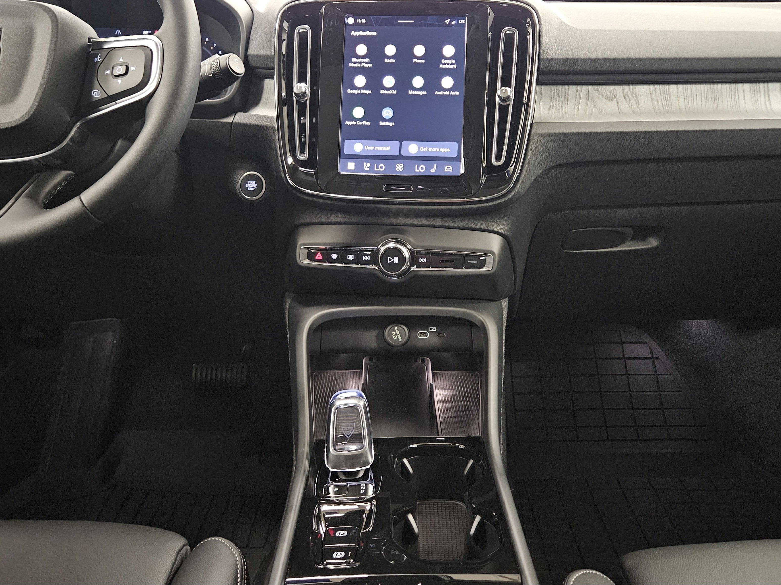 2026 Volvo XC40 Plus