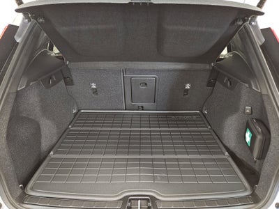 2026 Volvo XC40 Plus