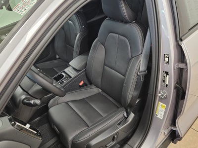 2026 Volvo XC40 Plus