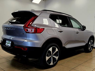 2026 Volvo XC40 Plus