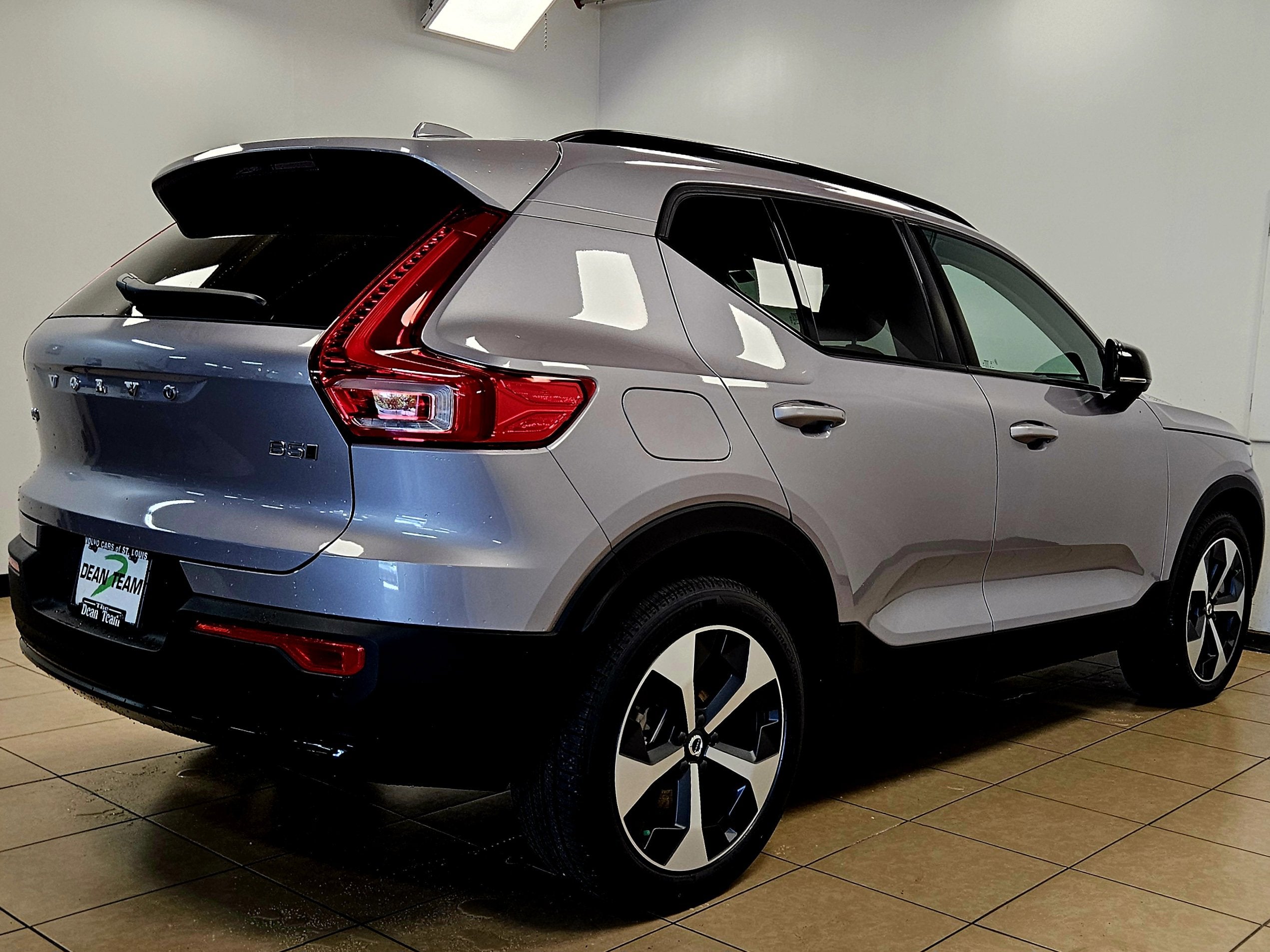 2026 Volvo XC40 Plus