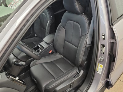 2026 Volvo XC40 Plus