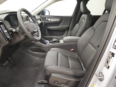 2026 Volvo XC40 Plus