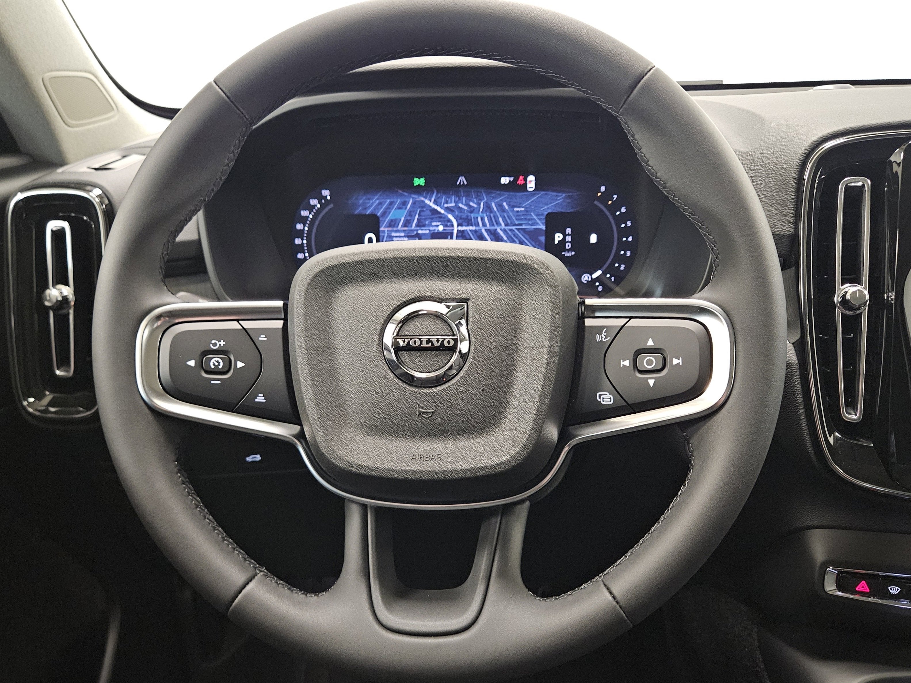 2026 Volvo XC40 Plus