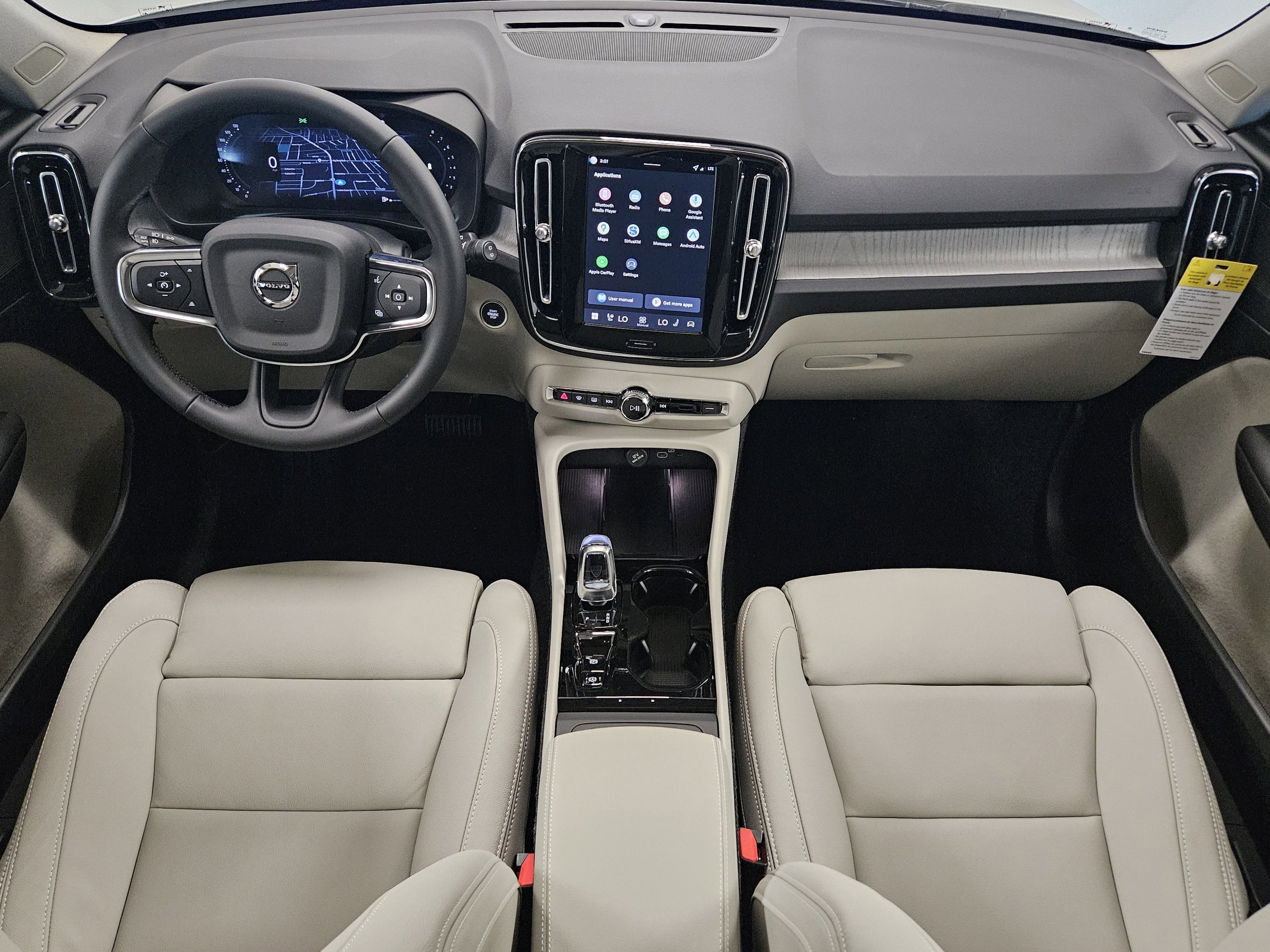 2026 Volvo XC40 Plus