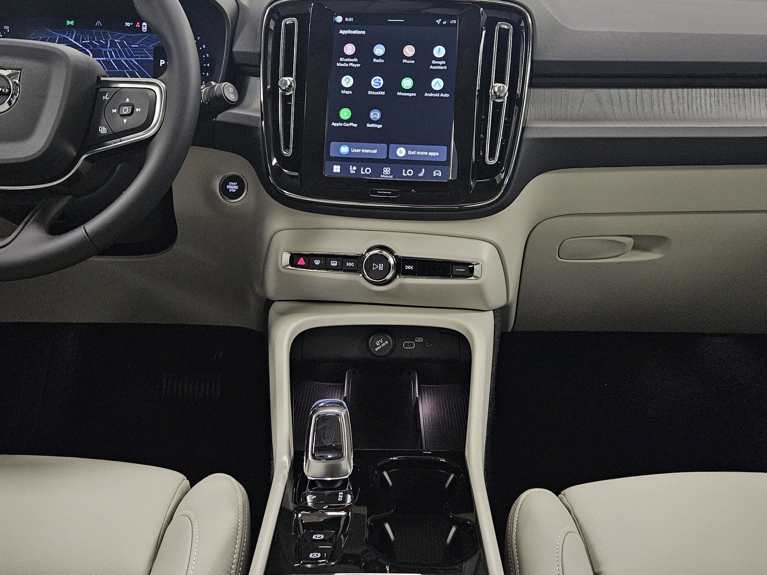 2026 Volvo XC40 Plus