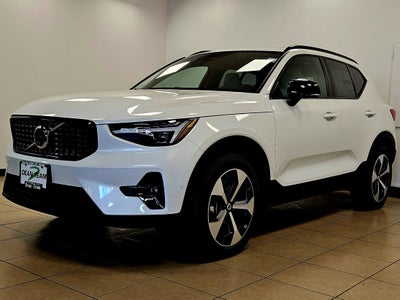 2026 Volvo XC40 Plus