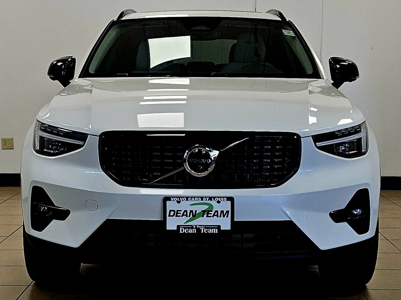 2026 Volvo XC40 Plus