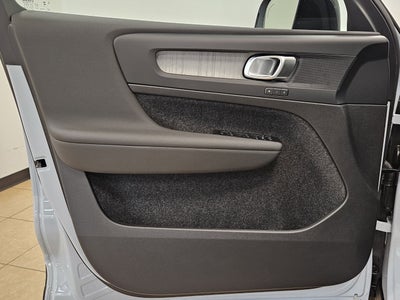 2026 Volvo XC40 Plus