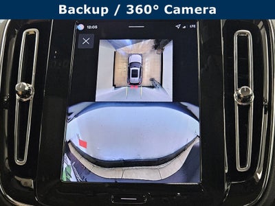 2026 Volvo XC40 Plus