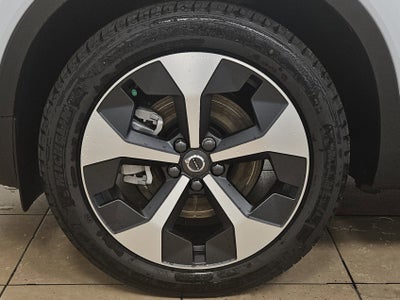 2026 Volvo XC40 Plus