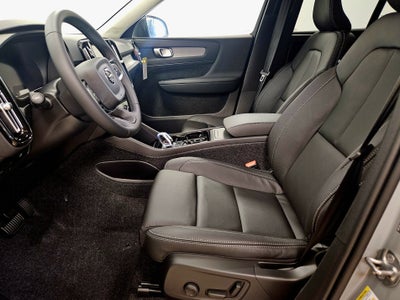 2026 Volvo XC40 Plus