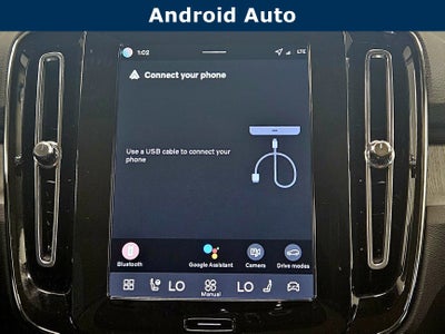 2026 Volvo XC40 Plus